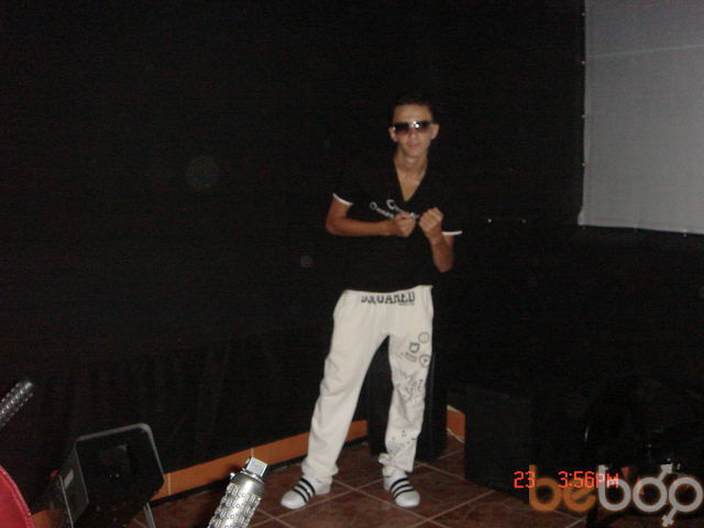  1108418  Multik, 32 ,    