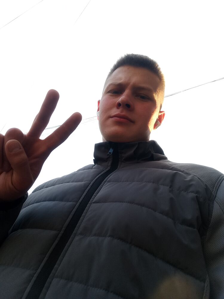  44530858  , 23 ,    