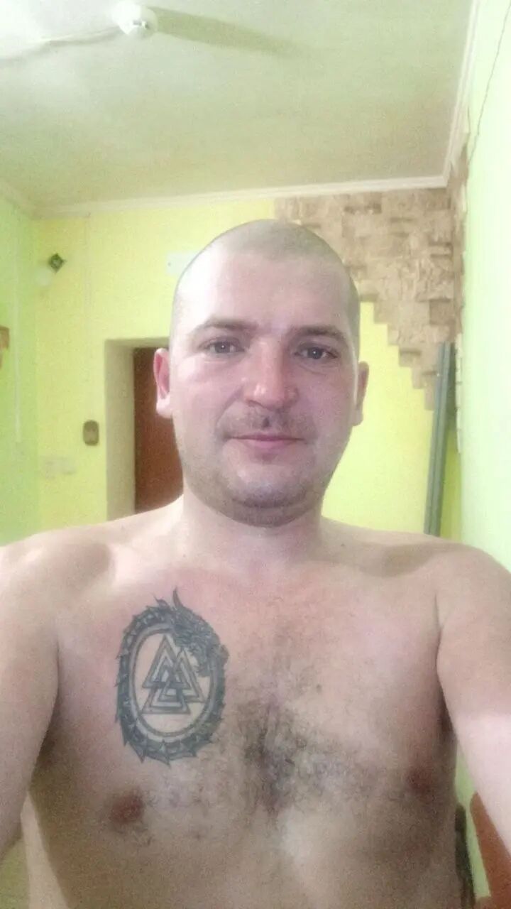  36377468  , 35 ,     