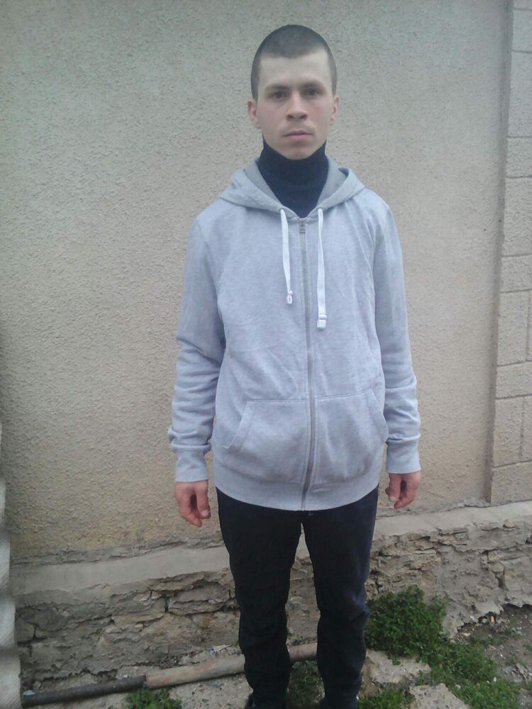  45559748  Vjttriiiuee, 31 ,    