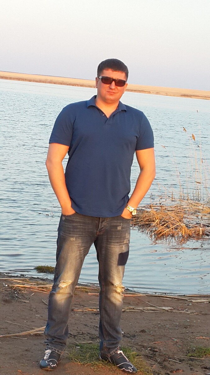  ,   Oleg, 44 ,   ,   , c 