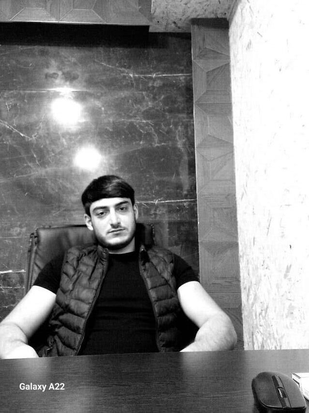  ,   Narek, 23 ,   ,   
