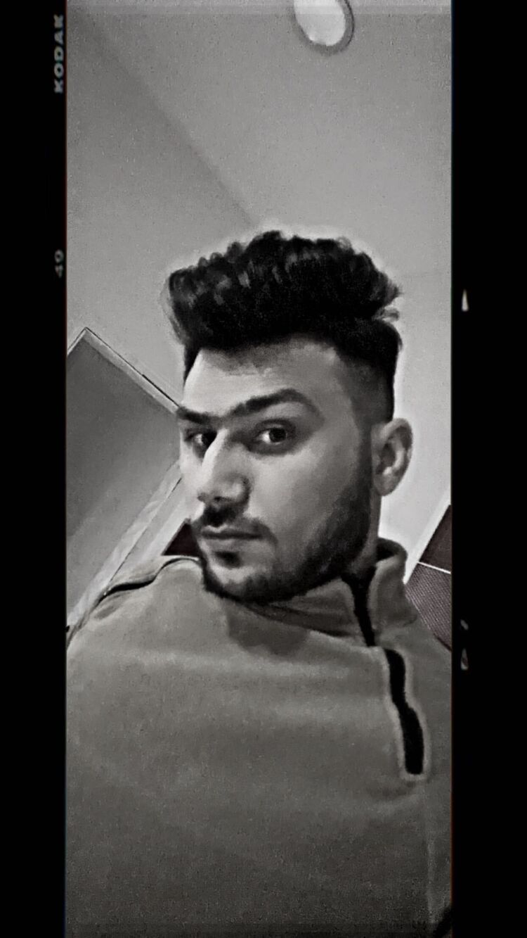 46614238  Rostam, 26 ,    