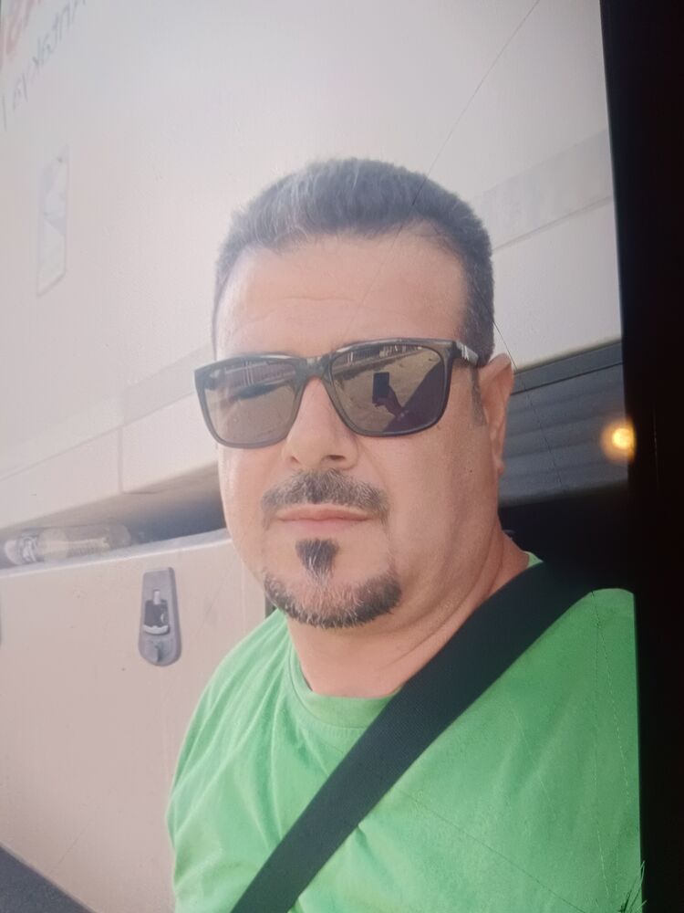  45161288  Adnan, 35 ,    