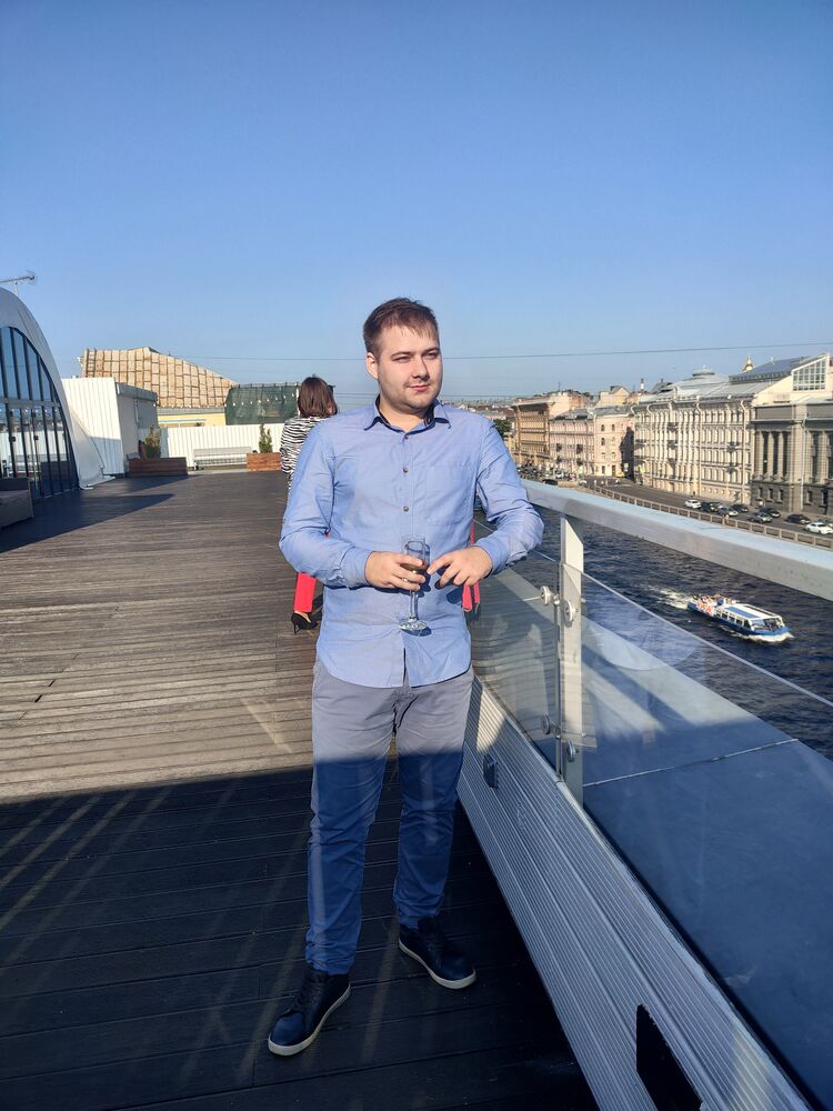  27420978  , 31 ,    -