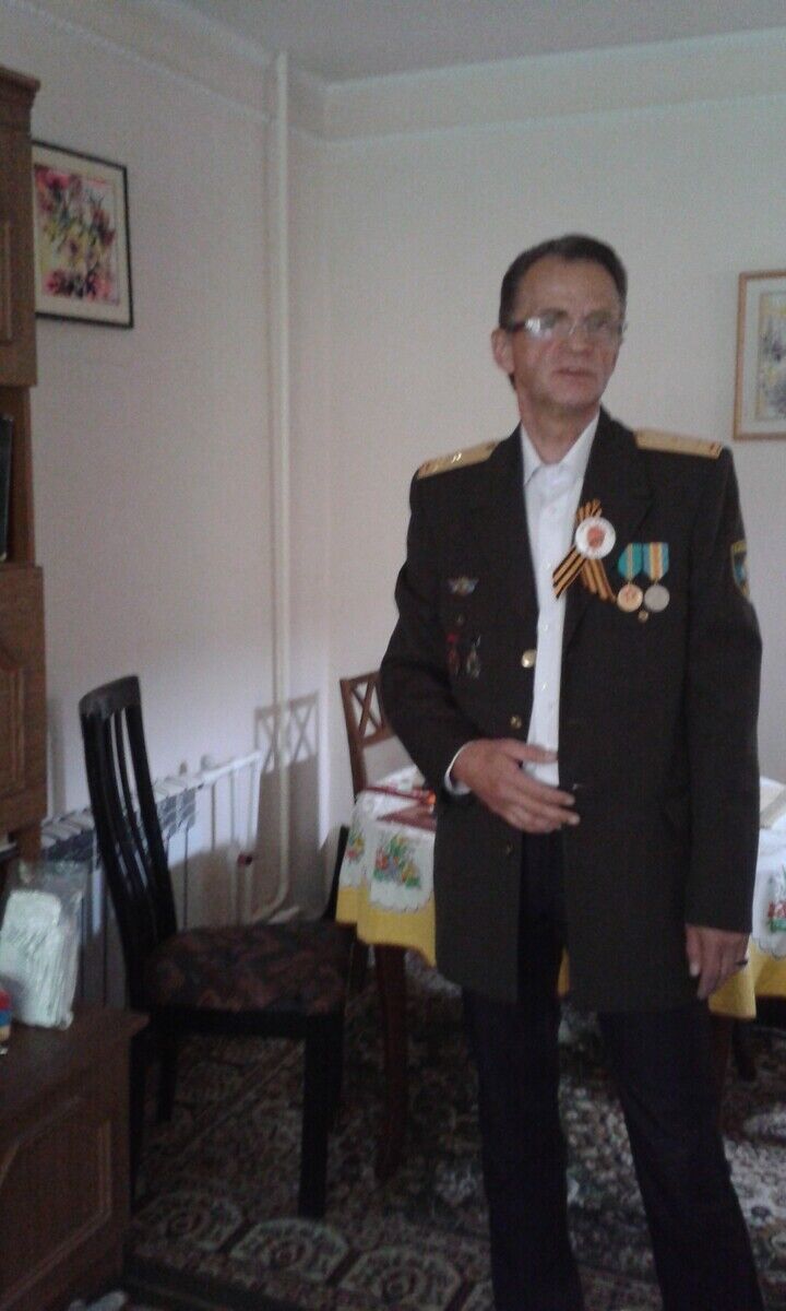  20930038  , 57 ,    