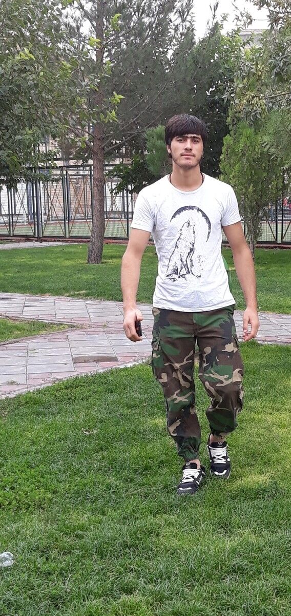  19007718  King, 25 ,    