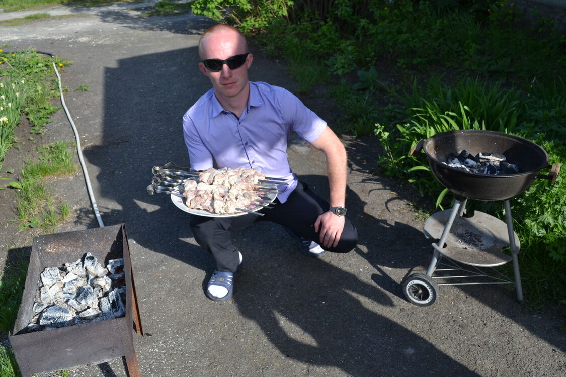  8364118  Roman, 38 ,    