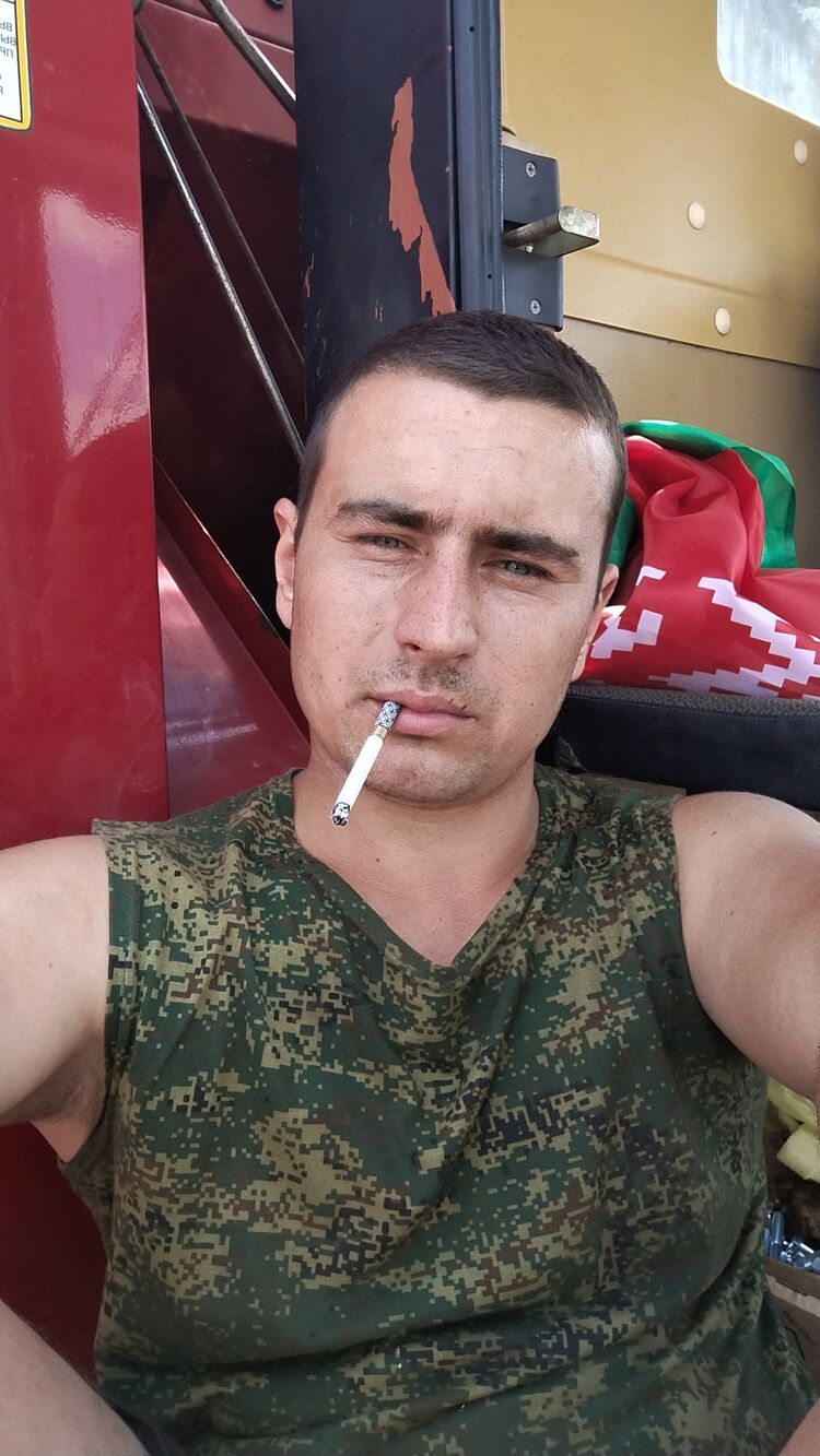  45286028  , 22 ,    