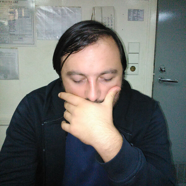  8995478  Levani, 37 ,    