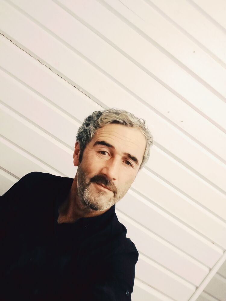  50154248  Muzaffer, 40 ,    Patrai