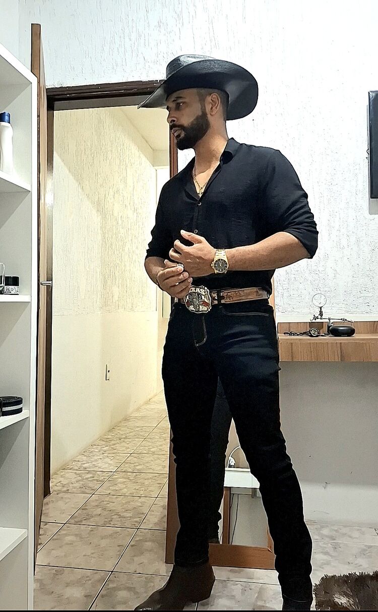  --,   Ivan, 40 ,   ,   