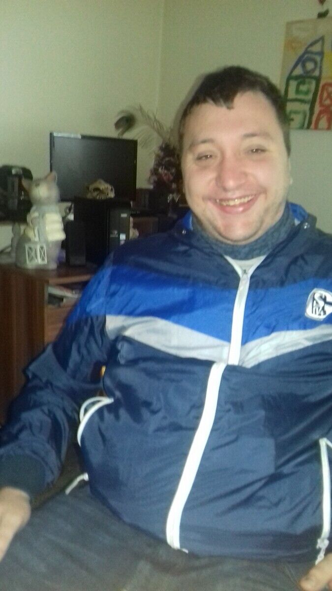  Essen,   Christian, 36 ,   ,   , c 