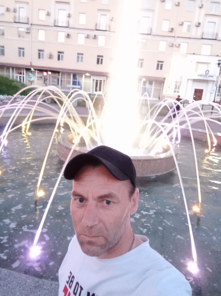  27838868  , 43 ,    