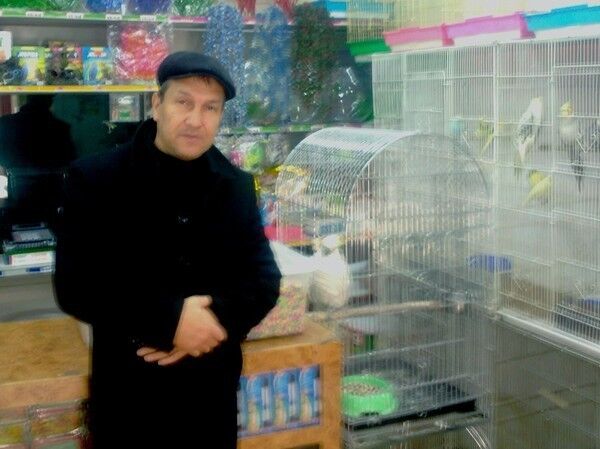  ,   Shuxrat, 58 ,   