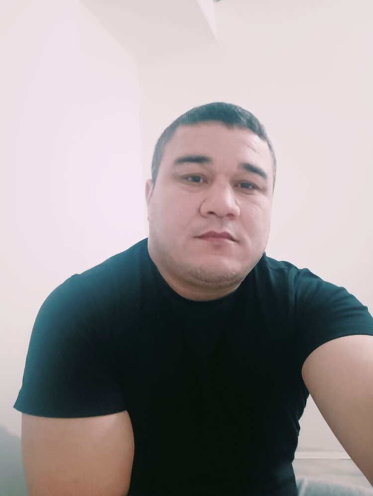  42143388  Ruslan, 39 ,    