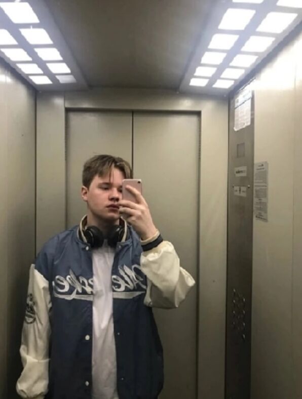  34715468  , 20 ,    
