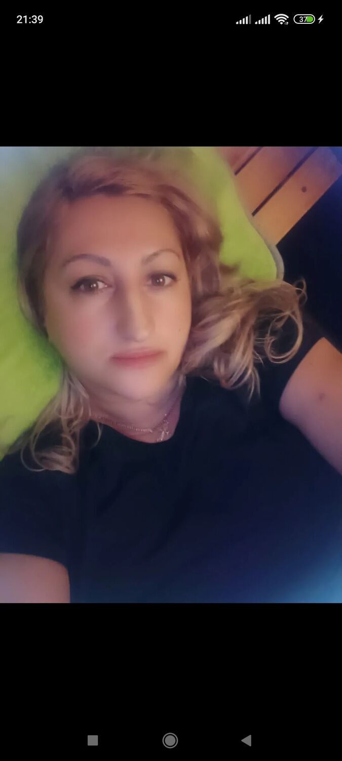  37253638  , 44 ,    