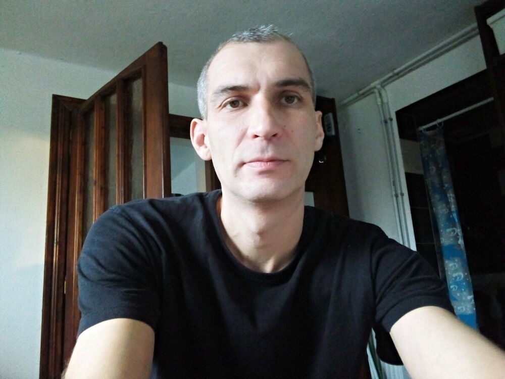  21858648  , 43 ,    