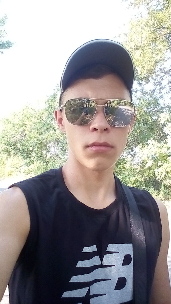  ,   Ilya, 24 ,   ,   , c 