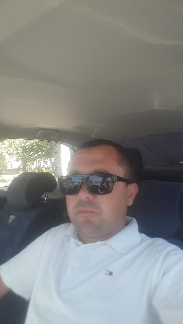  42205448  Abdulla, 43 ,    -
