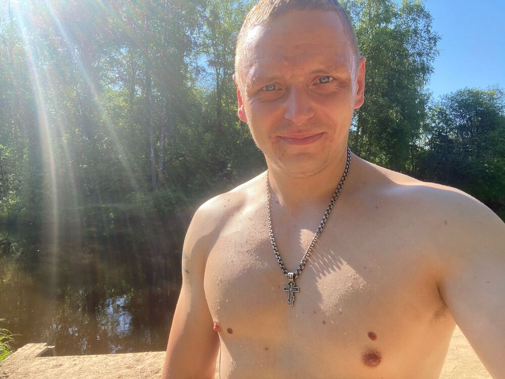  44667818  , 32 ,    -