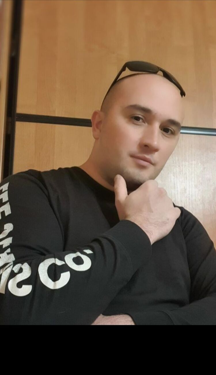  48203548  , 39 ,    