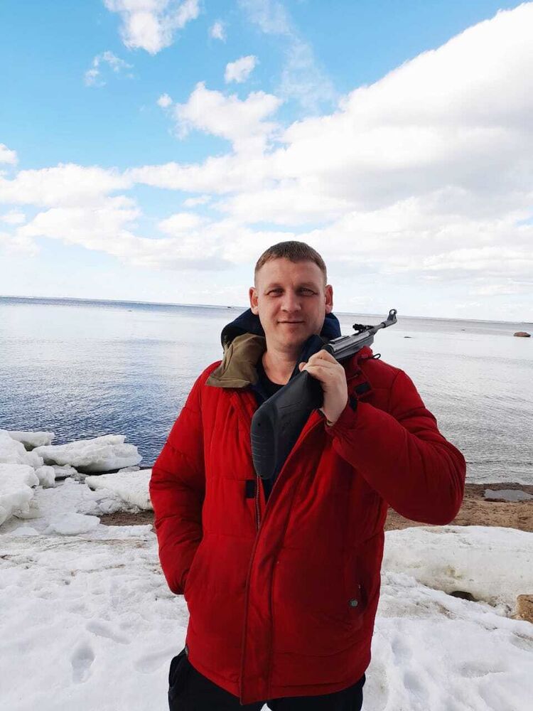  -,   Dmitry, 42 ,   ,   , c , 