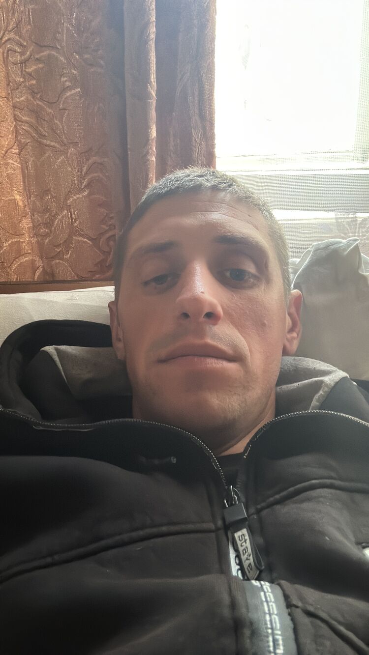  38268588  , 30 ,    