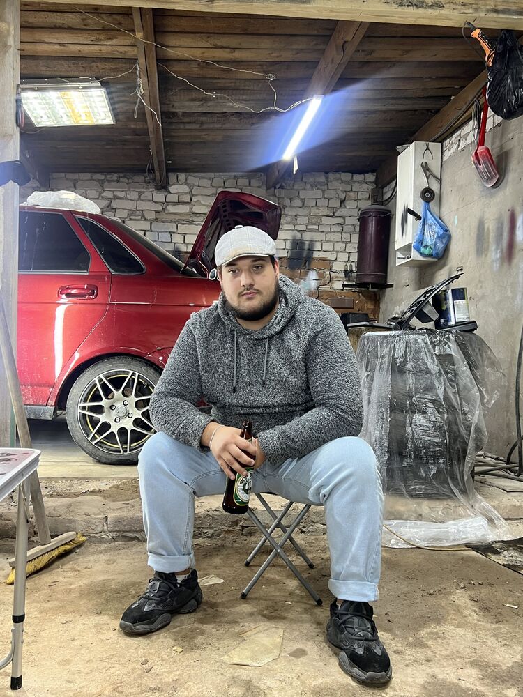  37822118  , 23 ,    