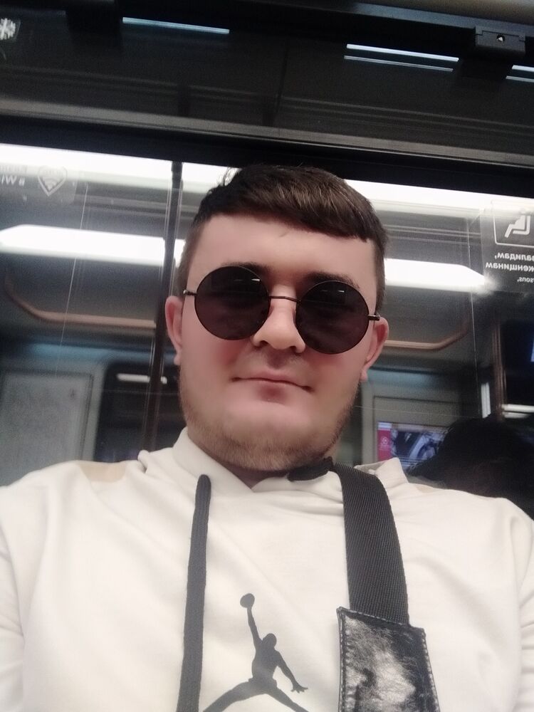  ,   Shahzod, 24 ,   ,   