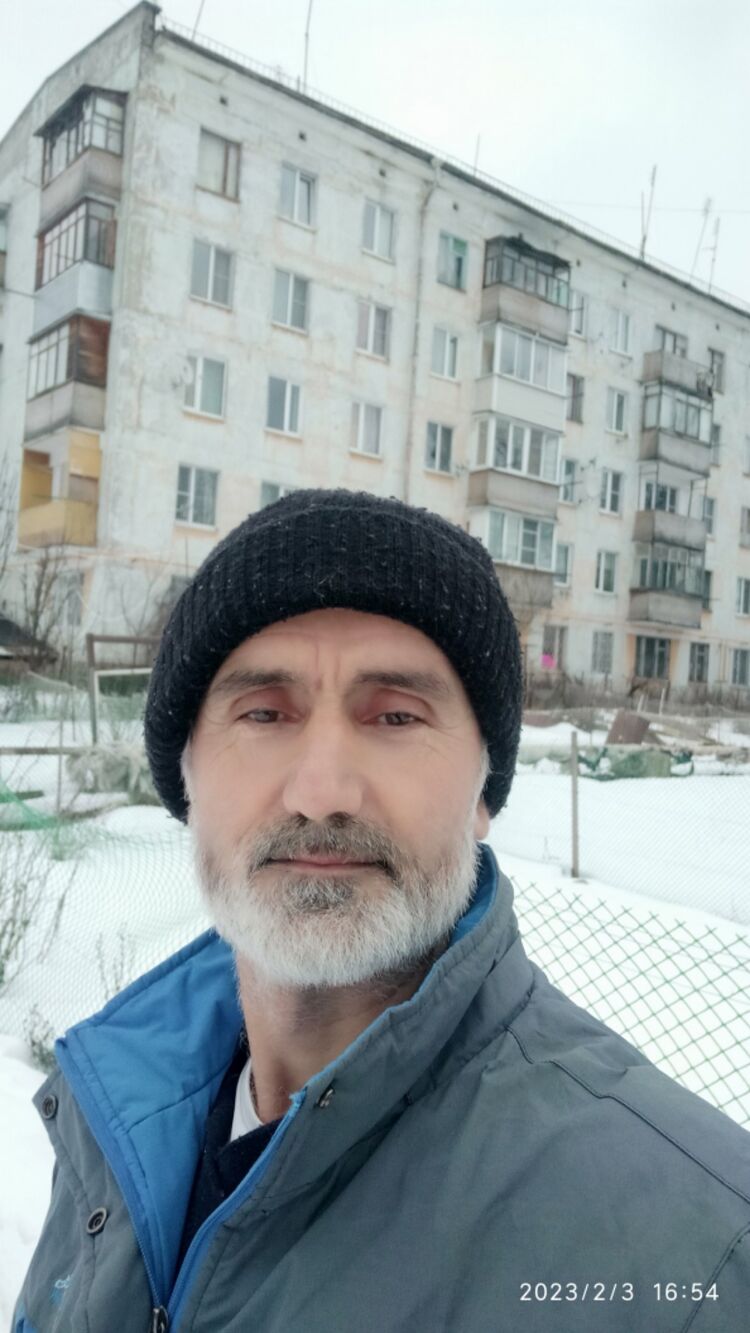  33541128  , 47 ,    