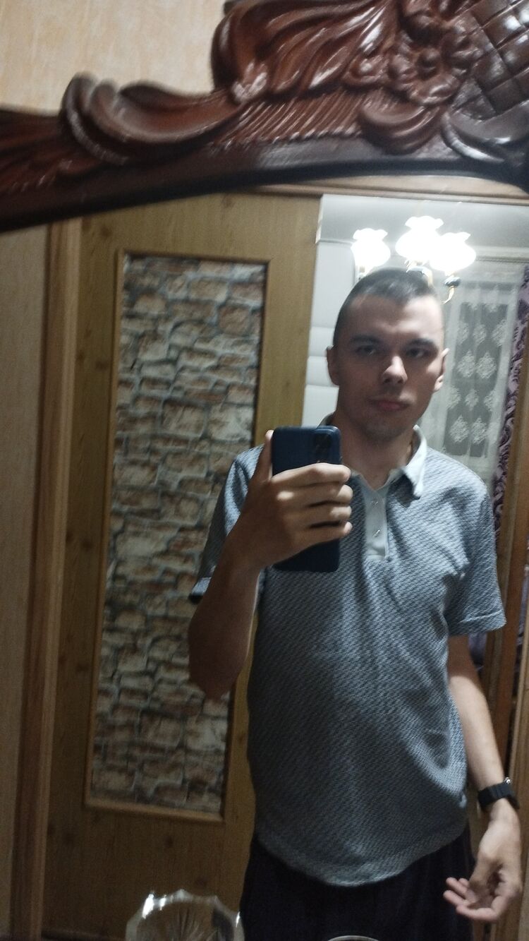  43239048  , 27 ,    
