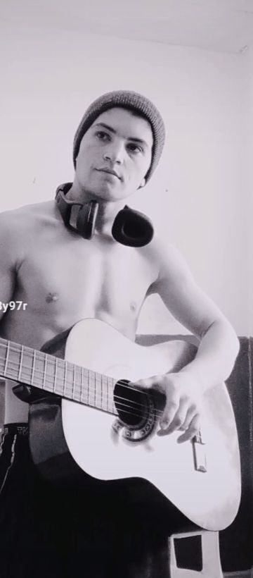  ,   Ali, 23 ,   ,   