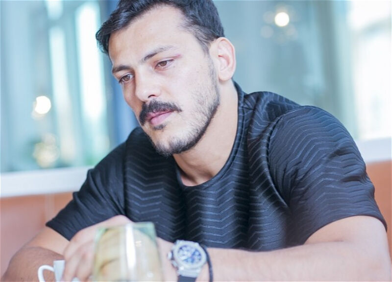 ���� 44107298 ������� Muxa����, 32 ����, ���� ���������� � ����������