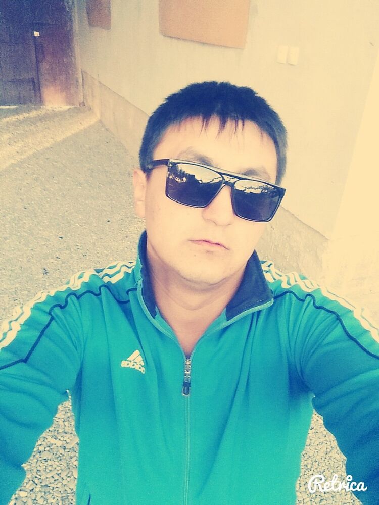  -,   Dima, 35 ,   