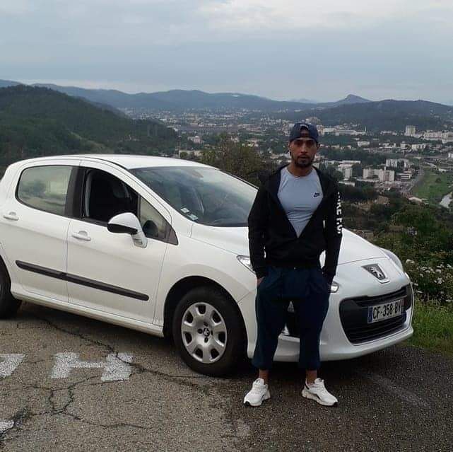  50759398  Hamdi, 44 ,    Lyon 03