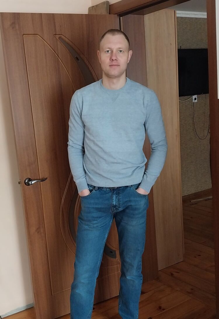  54688498  , 35 ,    -