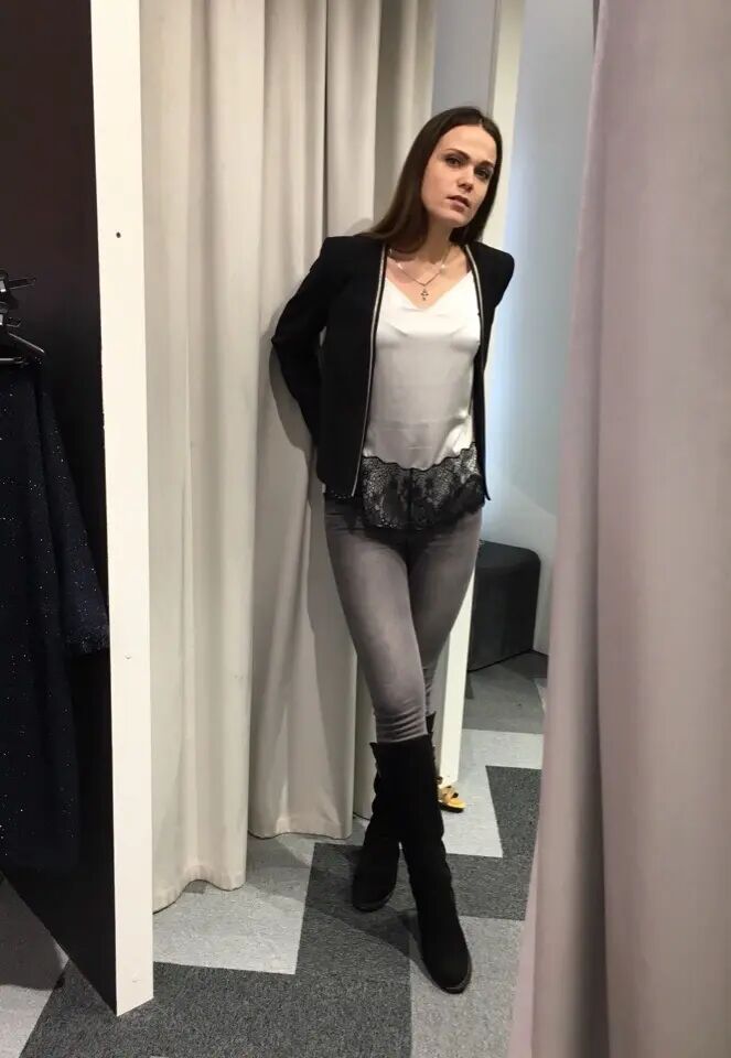  ,   Alisa, 27 ,   ,   