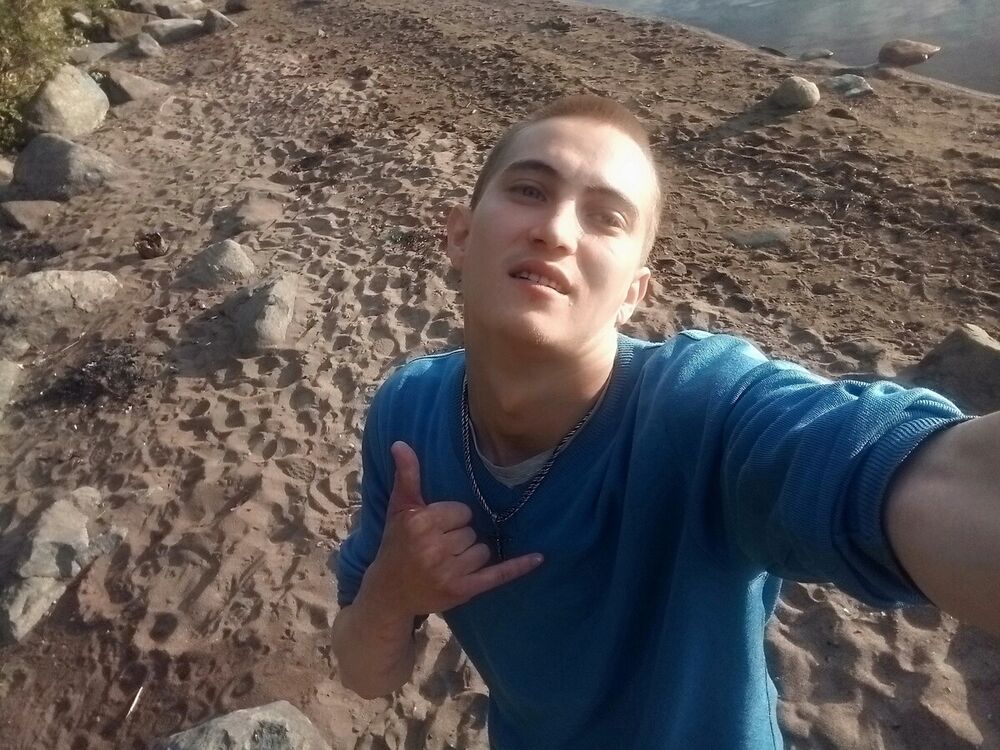  20765928  , 31 ,    