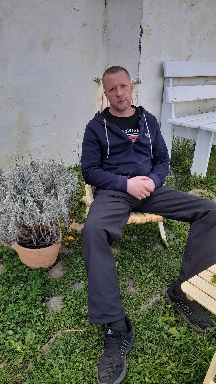  ,   , 44 ,   c 