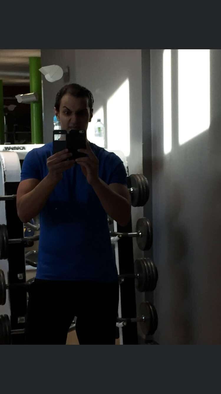  ,   Malek, 35 ,     , c 