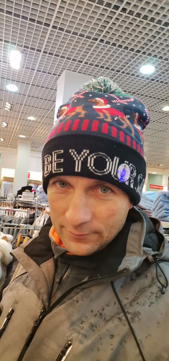  46222808  , 45 ,    