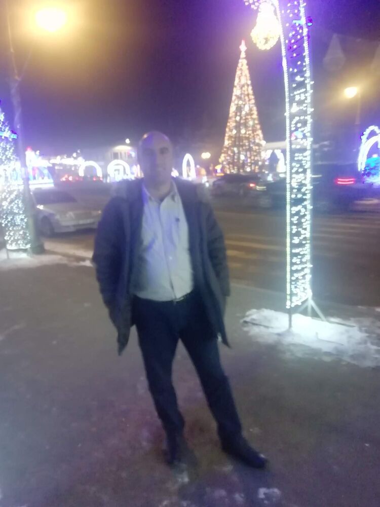  ,   Bidza, 42 ,   ,   
