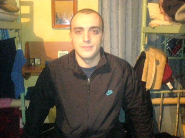   ,   Kot, 39 ,   