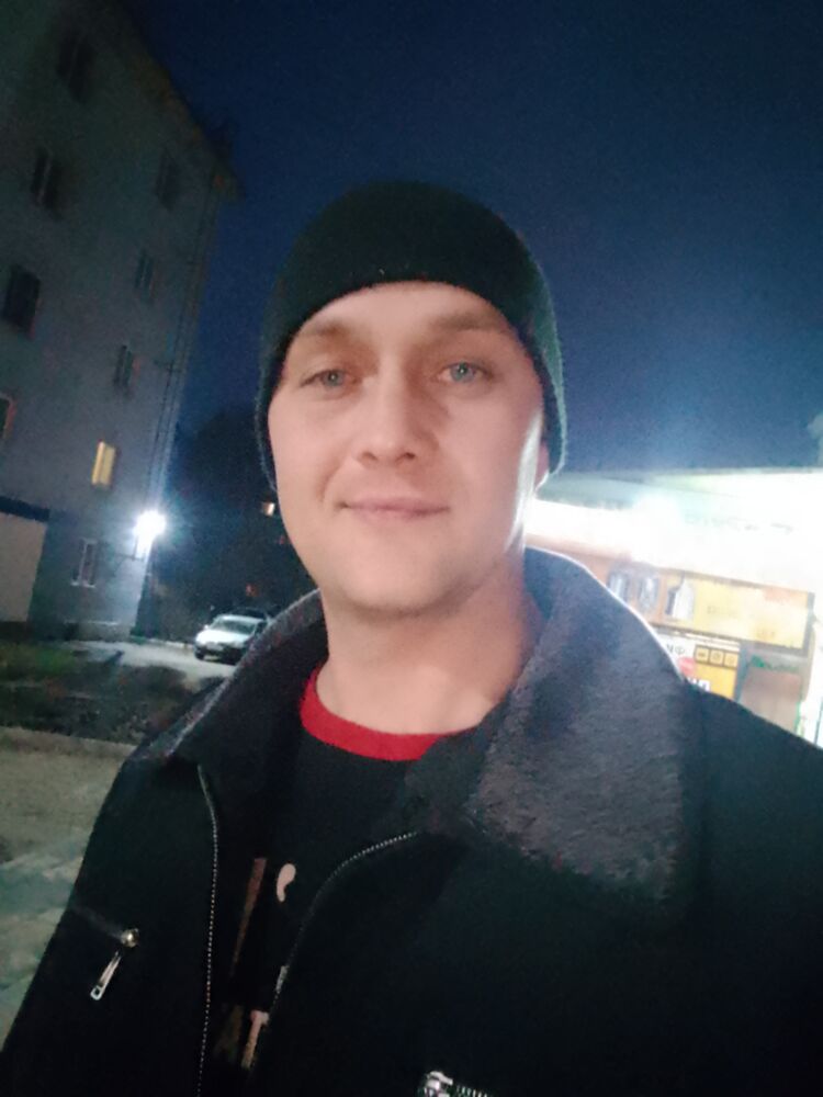  49190768  , 33 ,    