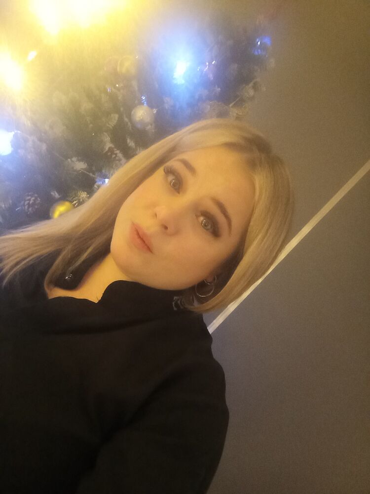  50088948  Ekaterina, 32 ,    