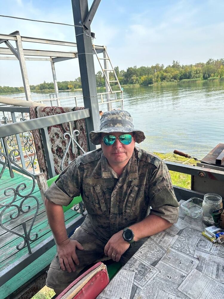  37518478  , 50 ,    --