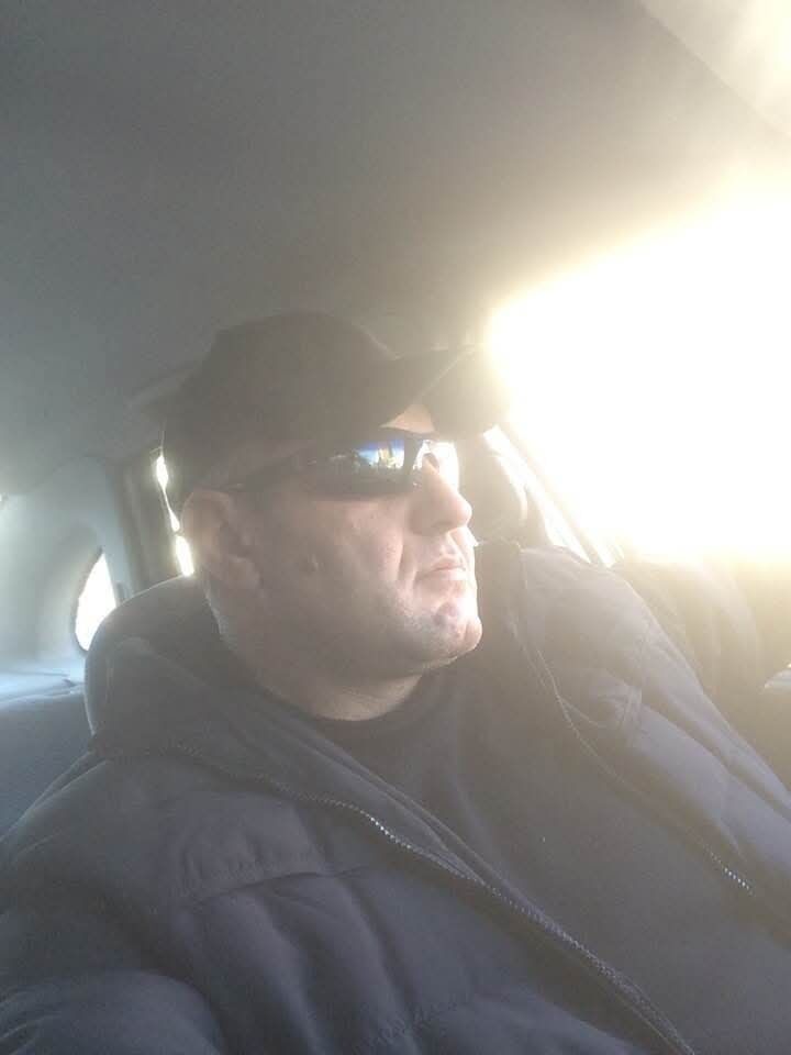  53325358  Luka, 48 ,    