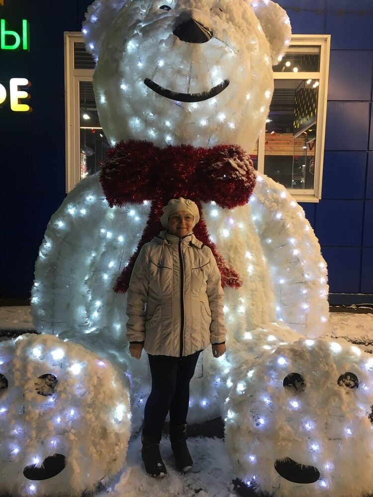  21889918  , 57 ,    -